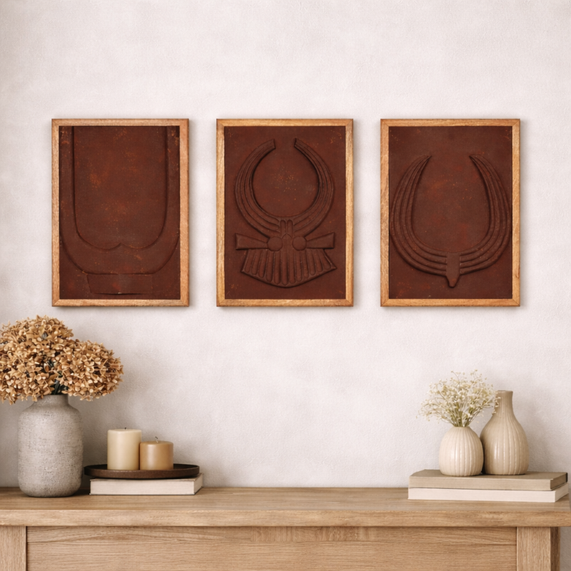 Wooden Wall Decor Set of 3 in Vintage Rust Colour – Fabuliv
