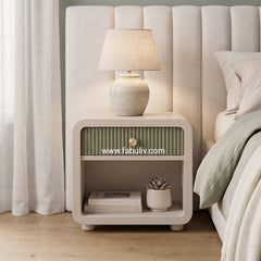 Sogno Bedside Table