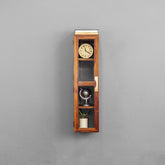 Conch right-opening vertical wall shelf