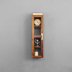 Conch right-opening vertical wall shelf