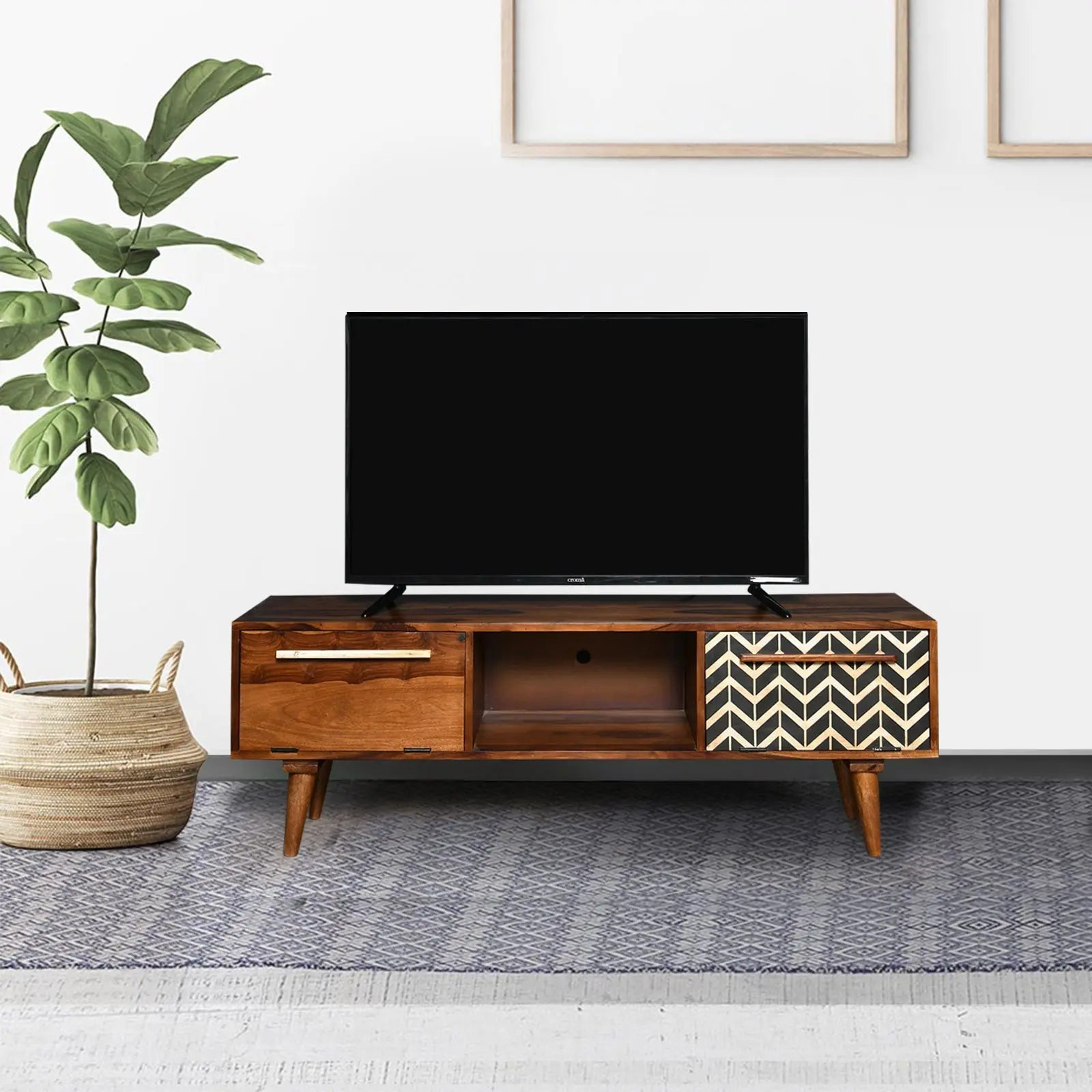 Taarkashi Solid Wood TV Unit