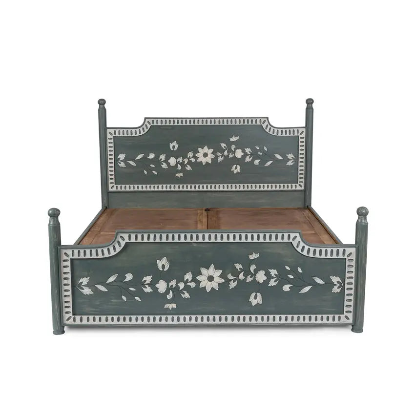 Solid Wood Bed online