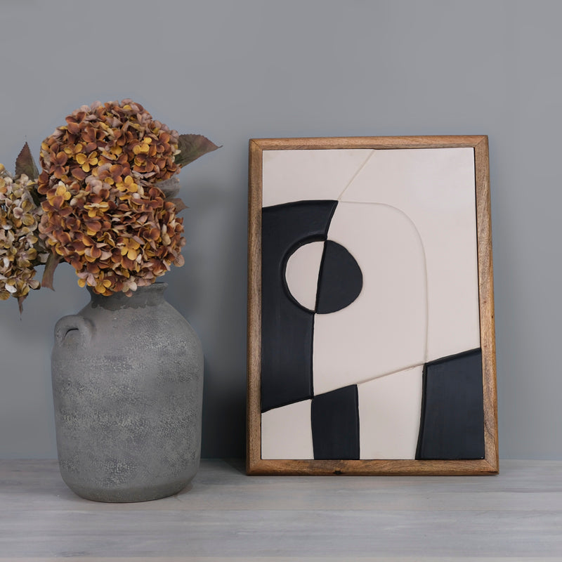 Wooden Wall Art Set of 3 in Black and White Colour