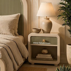 Sogno Bedside Table
