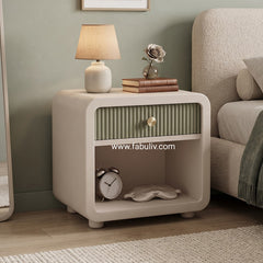 Sogno Bedside Table
