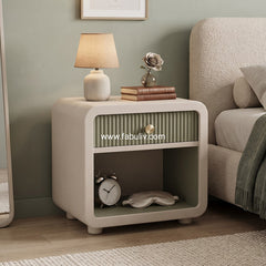 Sogno Bedside Table