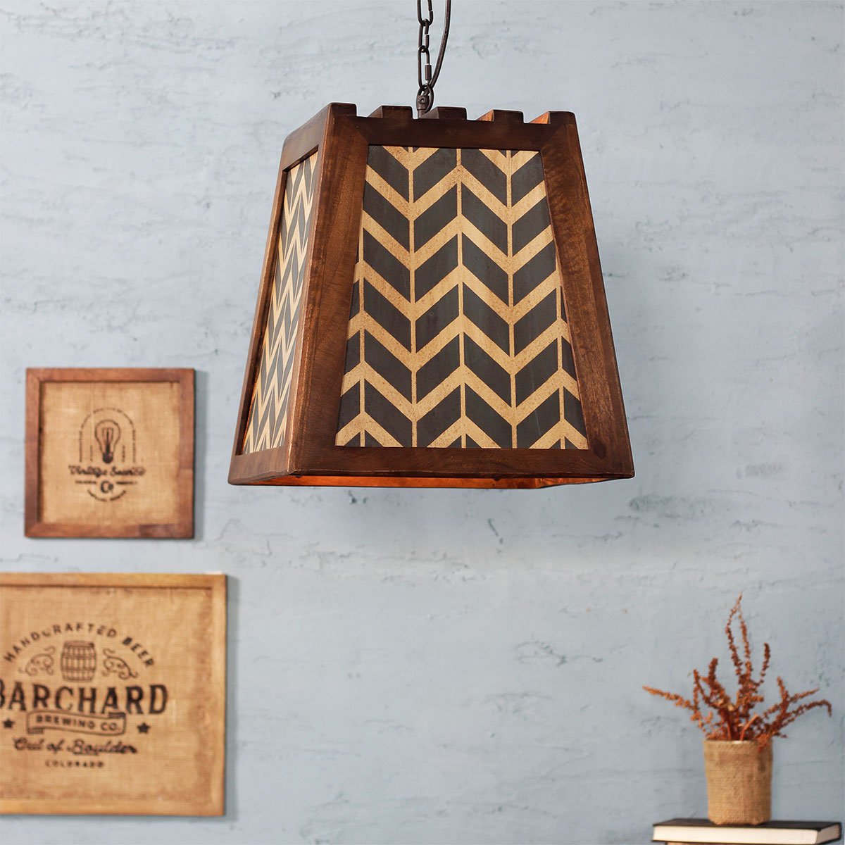 Hayes Wooden Hanging Lamp
