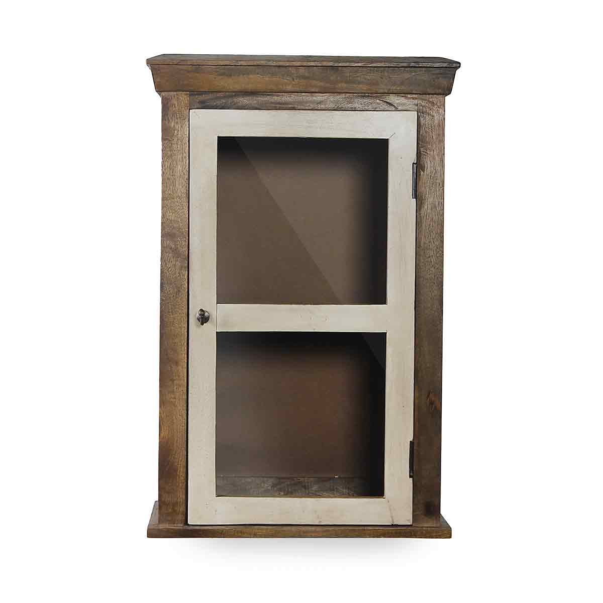 Bathroom shelves