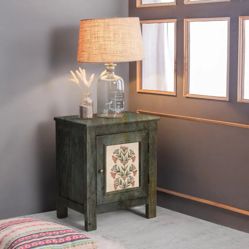 Cynthia Hand Painted Solid Wood Bed