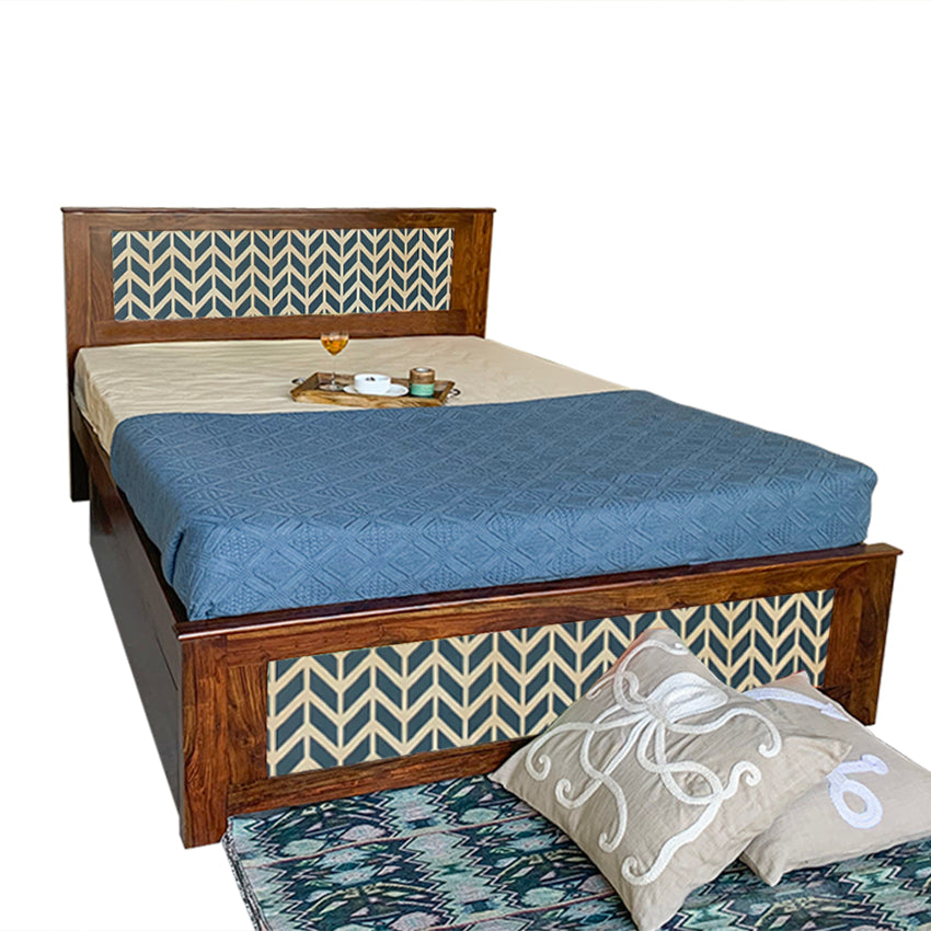 Baltoro Solid Sheesham Wood Bed with 2 Drawers