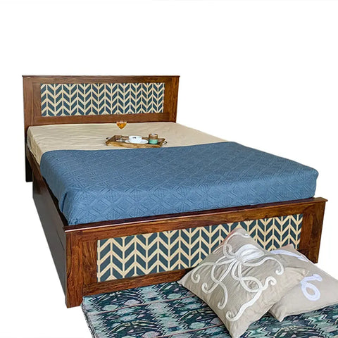 Baltoro Solid Sheesham Wood Bed with 2 Drawers