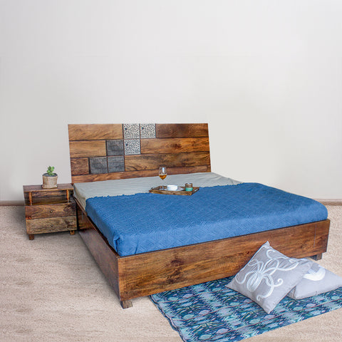 Sentosa Solid Wood Bed