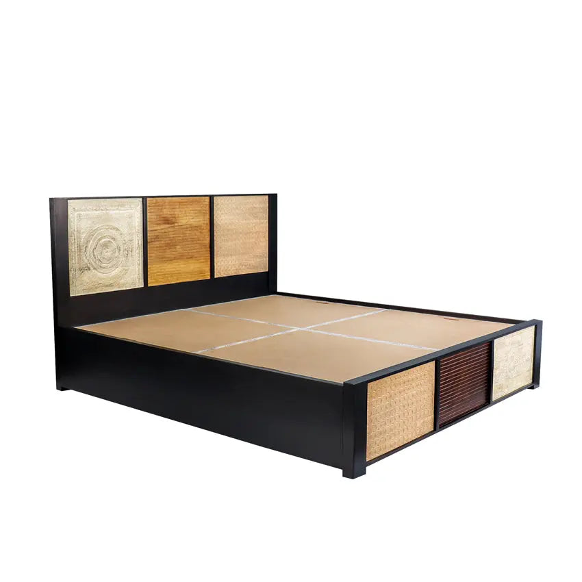 Black Beauty Double Bed - Fabuliv