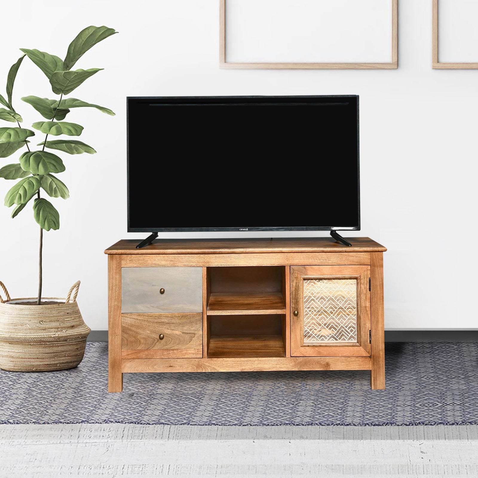 Baltoro Solid Wood TV Unit