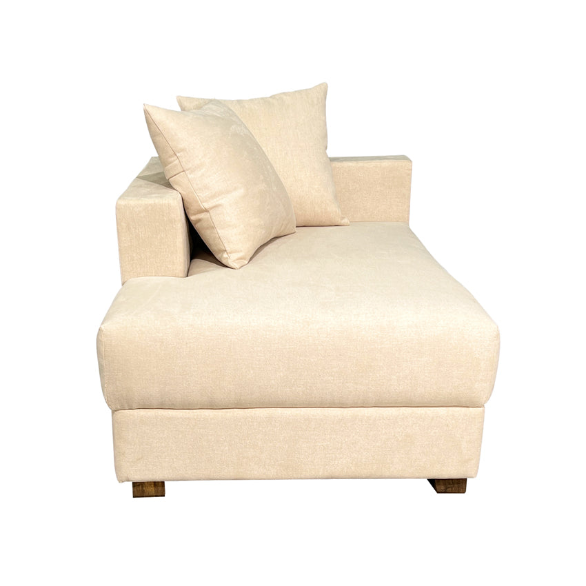 Striado Upholstered Sofa With Chaise Sectional sofas